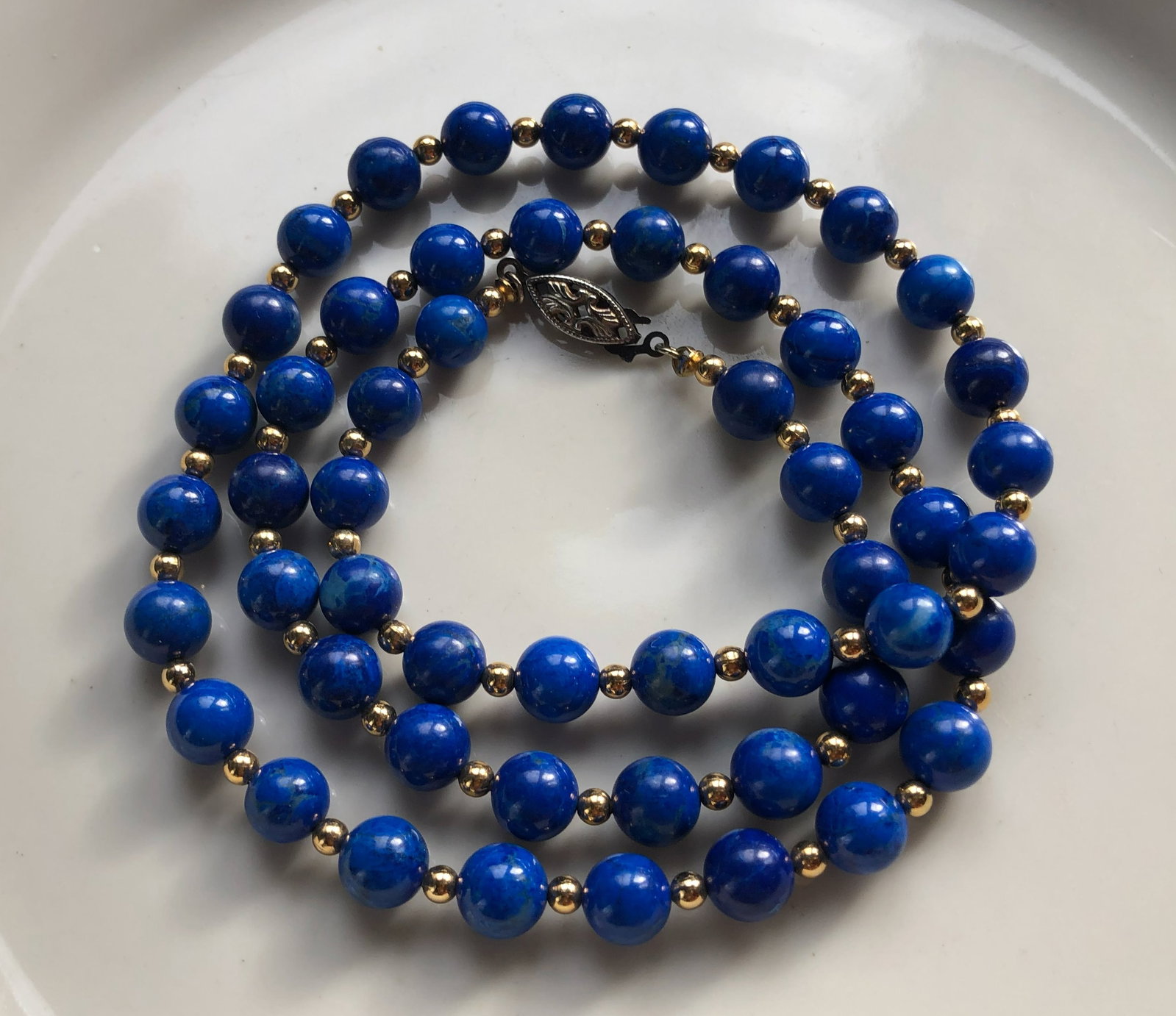 Vintage Lapis Necklace: Vintage Lapis Necklace