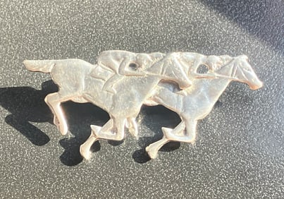 Vintage Silver Brooch Pin