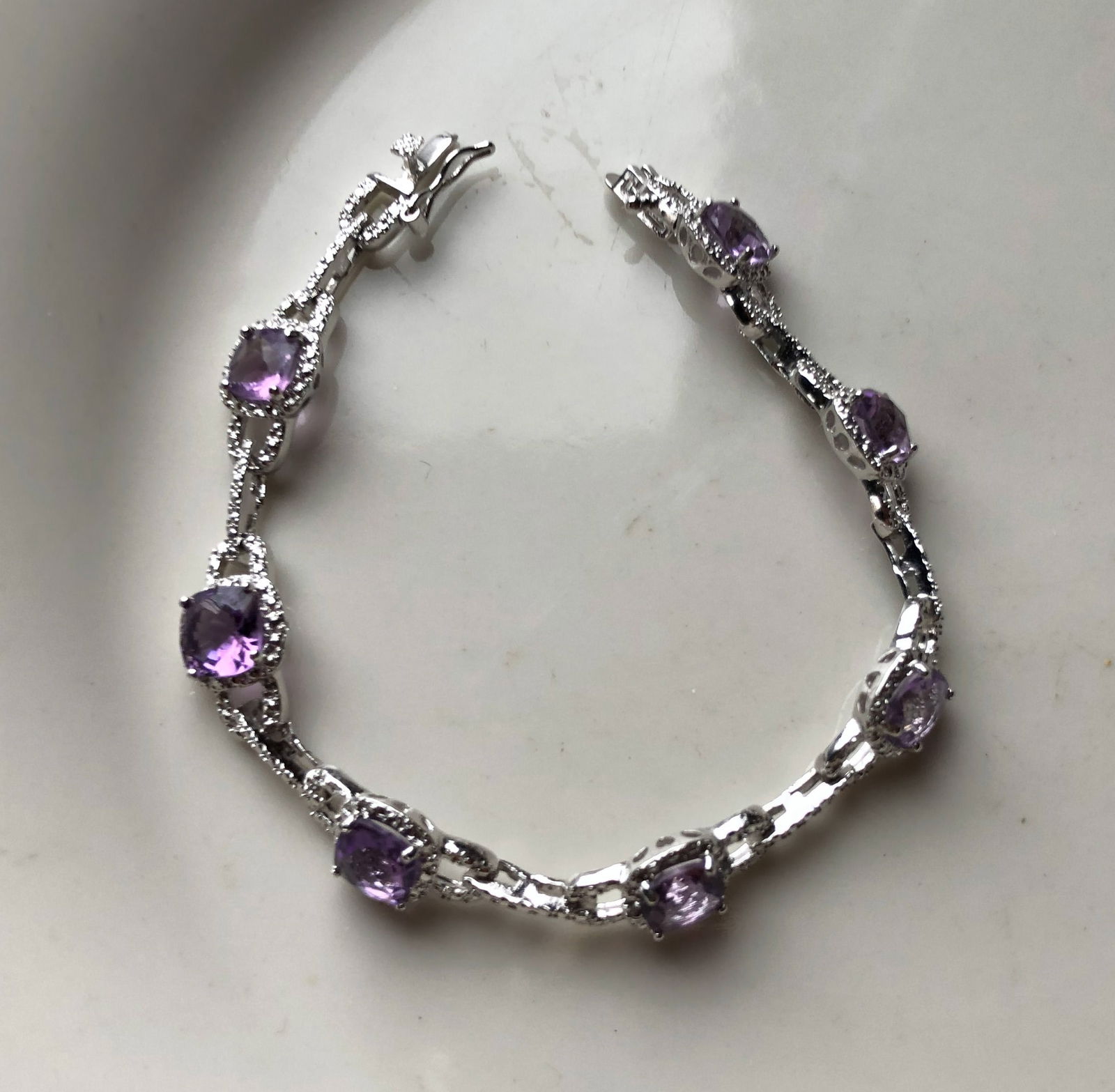 Vintage Bracelet: Vintage Bracelet