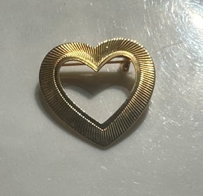 Vintage Brooch Pin