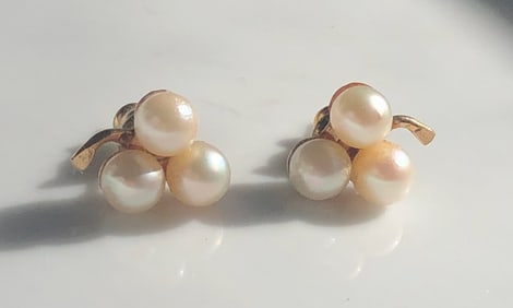 Pair of 14K Gold Pearl Earrings