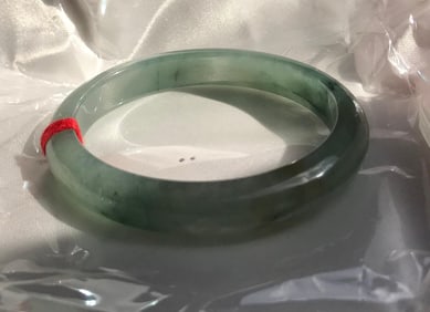 Natural Jadeite Bracelet, Inner er: 56mm