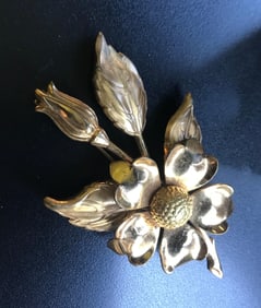 Vintage Gold Filled Brooch Pin, Size: 3.5"