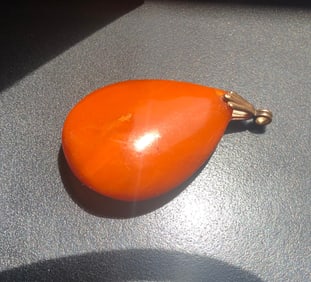 14K Gold Bale Amber Pendant