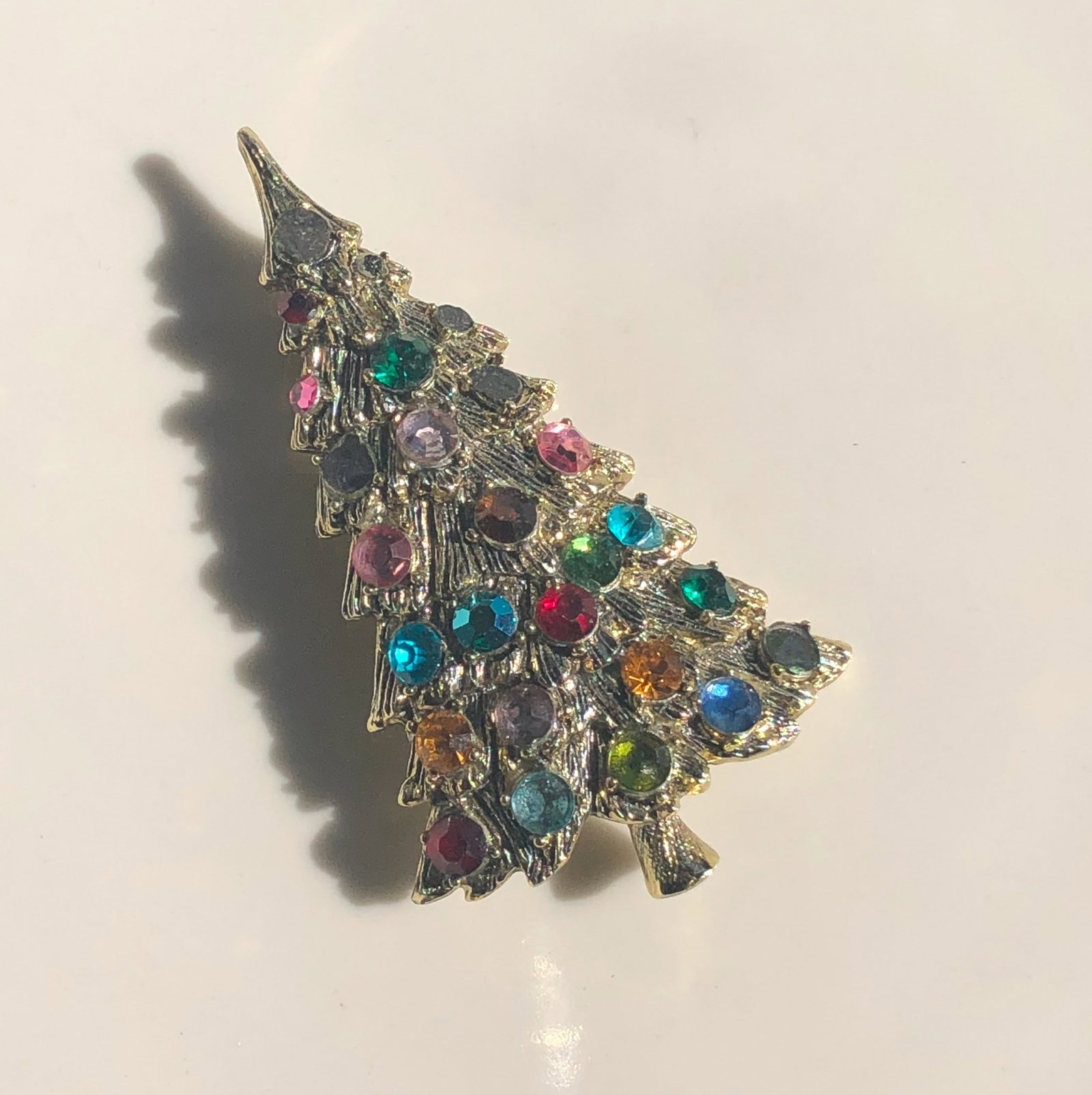 Vintage Brooch Pin: Vintage Brooch Pin