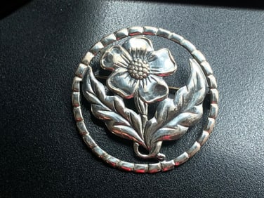 Vintage Silver Brooch Pin