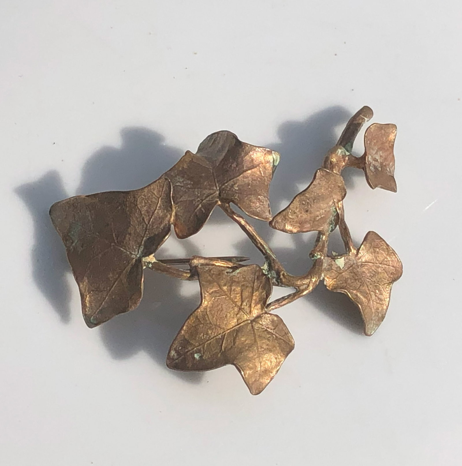 Vintage Brooch Pin: Vintage Brooch Pin
