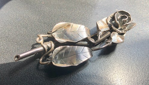 Vintage silver brooch Pin