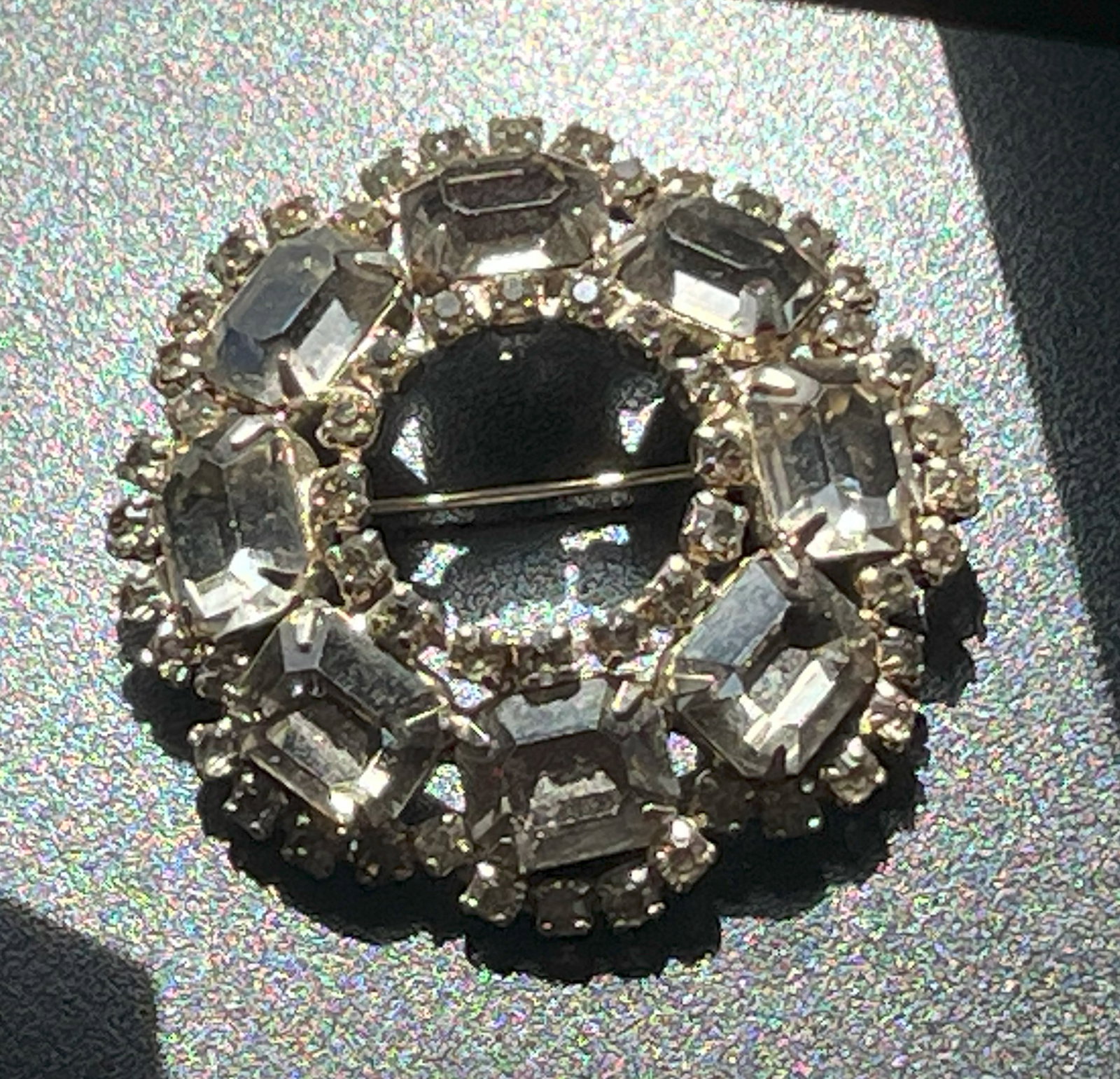 Vintage Brooch Pin: Vintage Brooch Pin