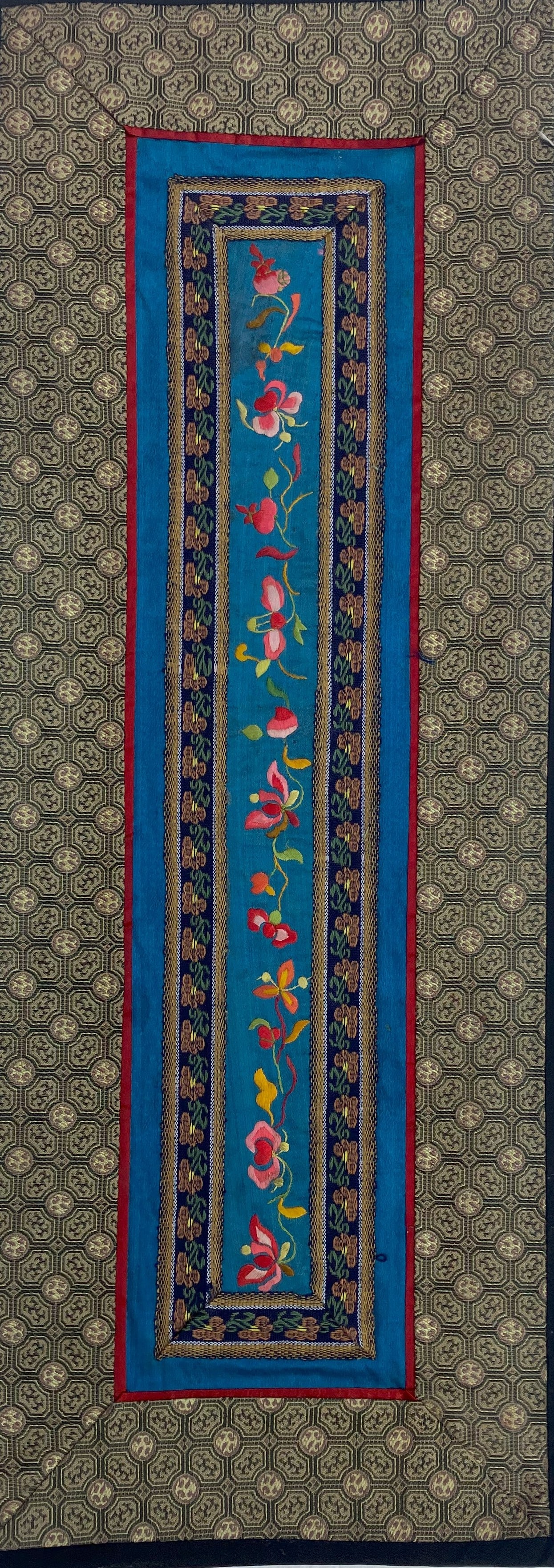 Vintage Embroidery Panel: Vintage Embroidery Panel, Size: 17" x 7"