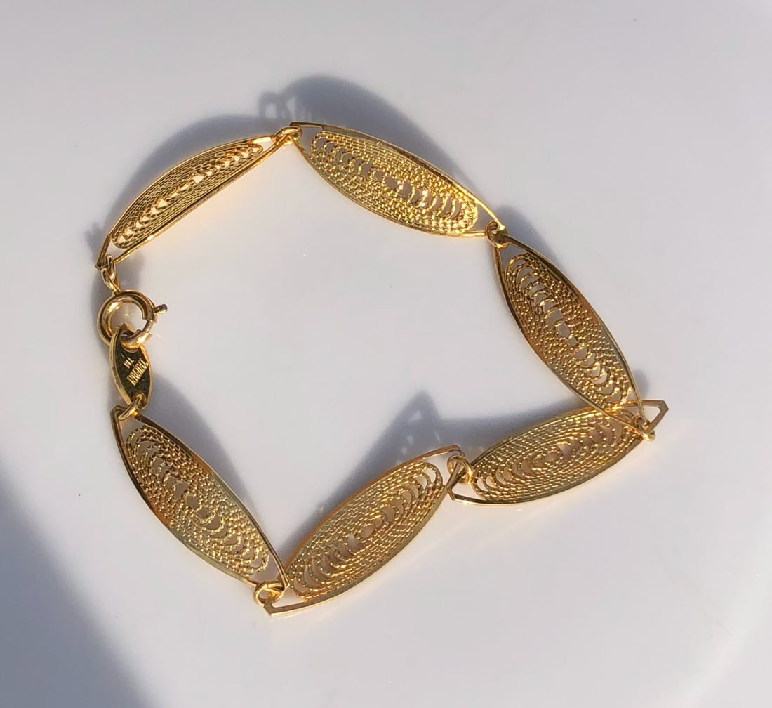 Vintage Gold Filled Bracelet: Vintage Gold Filled Bracelet