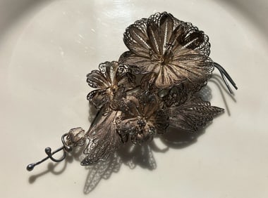 Vintage Silver Brooch Pin