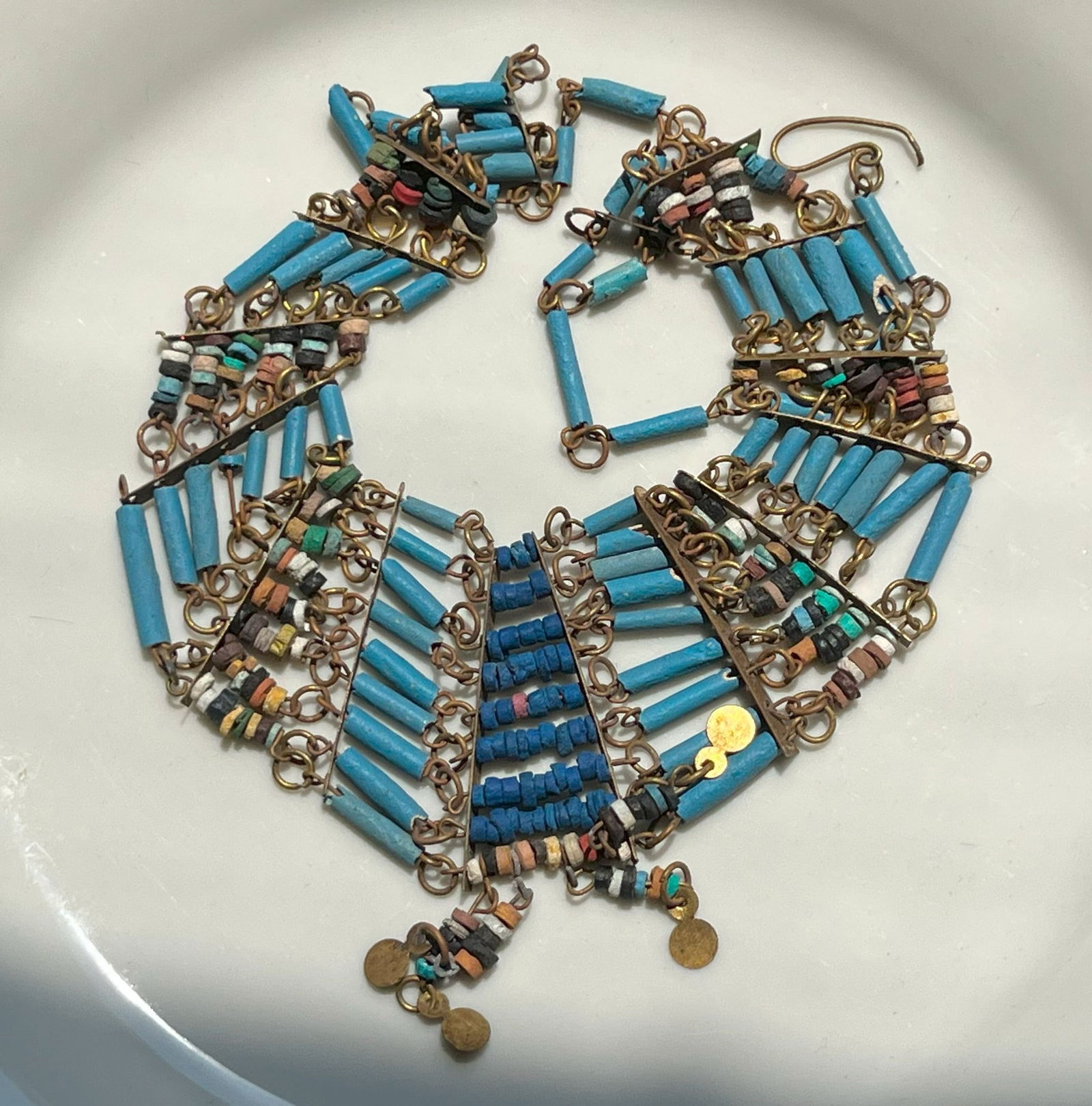 Vintage Necklace: Vintage Necklace