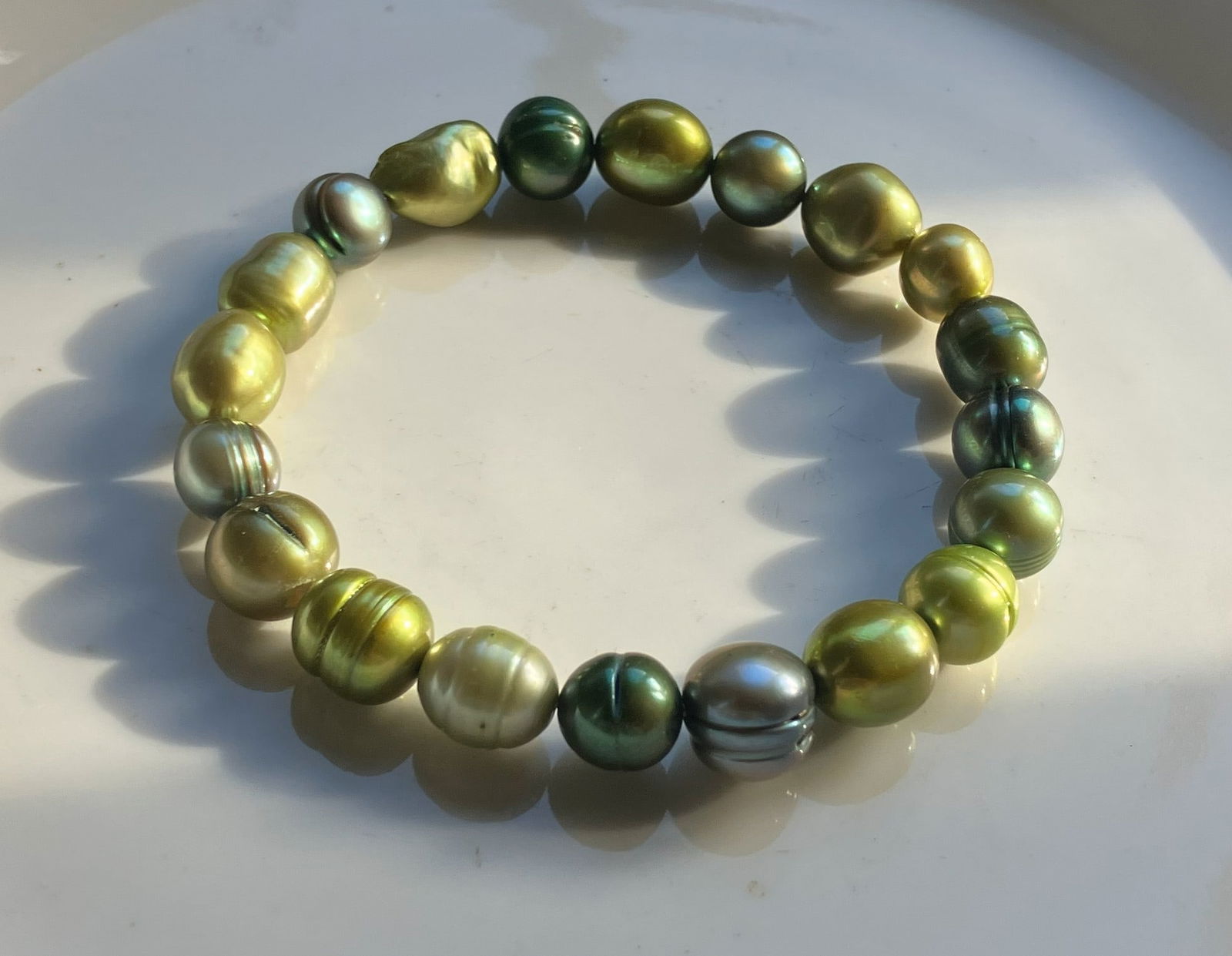 Vintage Pearl Bracelet: Vintage Pearl Bracelet
