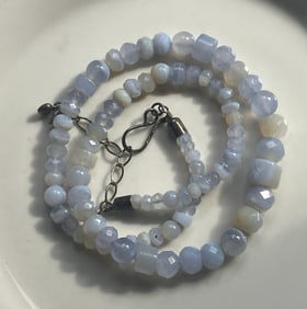 Vintage Agate Necklace with Silver Clasp