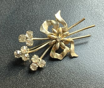 Vintage Brooch Pin