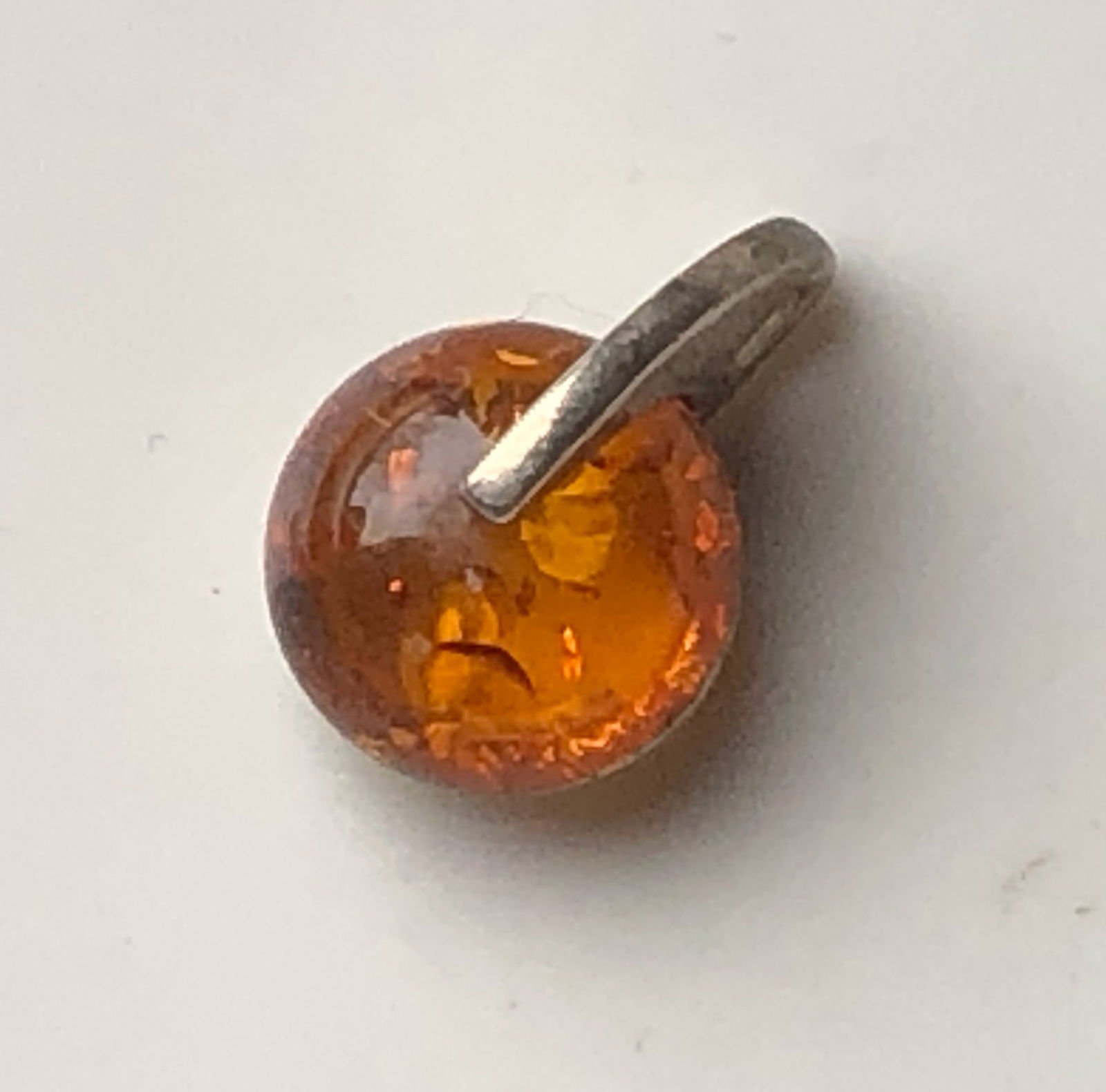 Vintage Amber Silver Pendant: Vintage Amber Silver Pendant