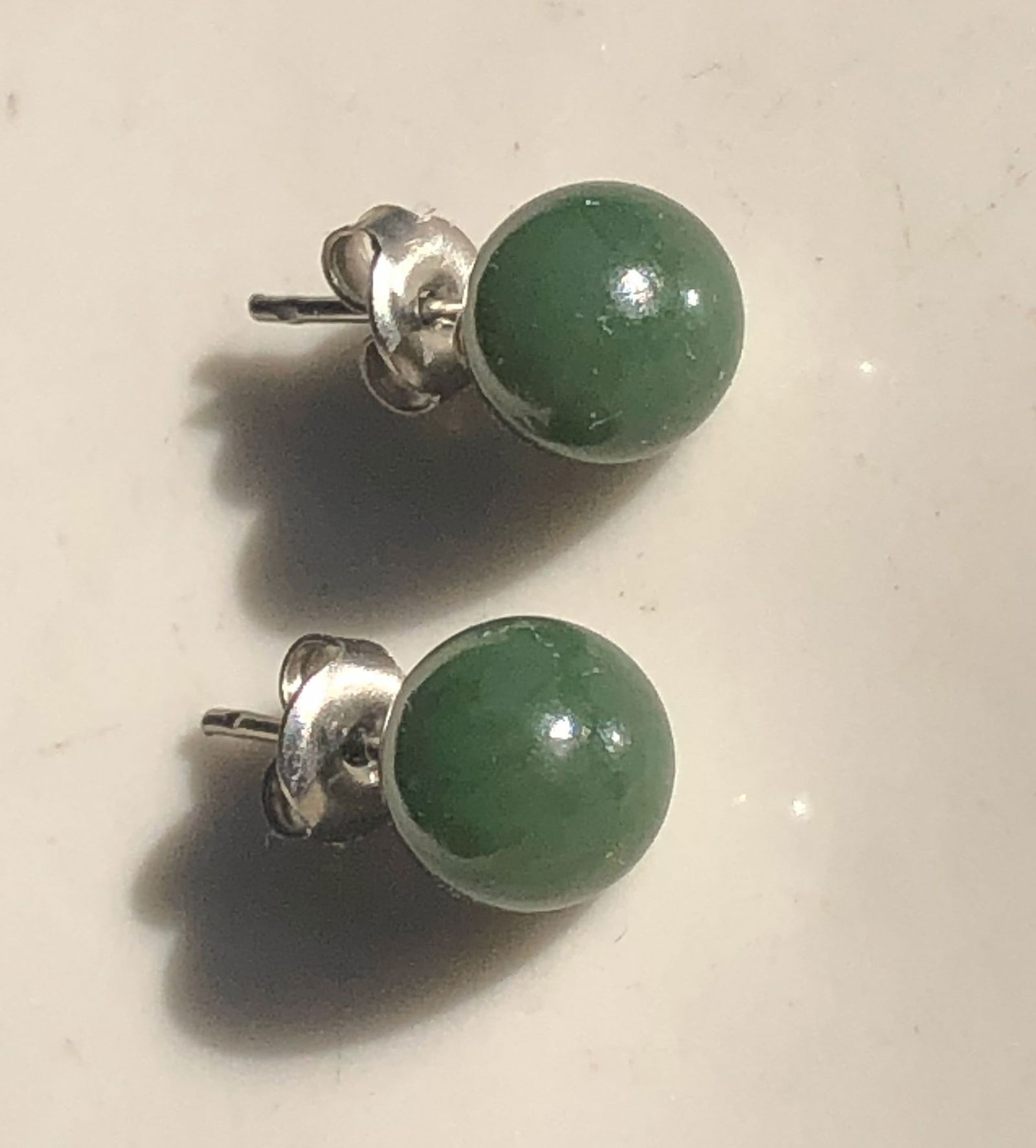 Pair of green Jade Earrings: Pair of green Jade Earrings