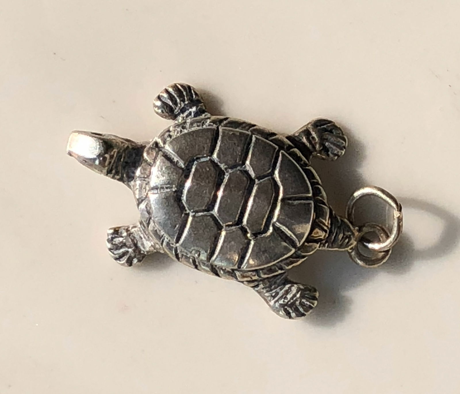 Vintage Silver Pendant: Vintage Silver Pendant