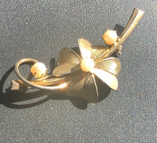 Vintage Gold Filled Brooch Pin