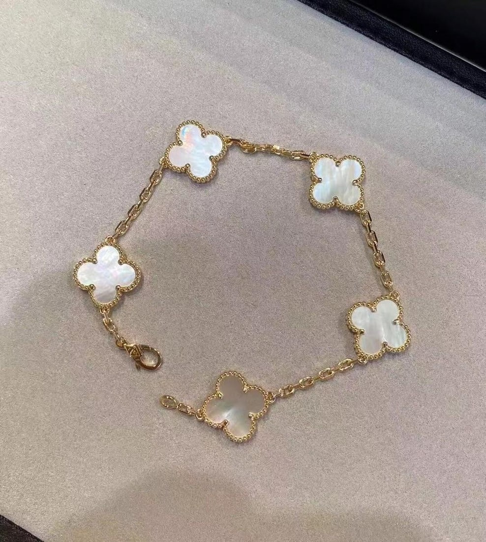 Vintage Gold Plated Bracelet (1 of 1)