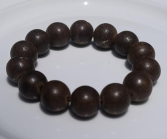 Antique Chen Xiang Beads Bracelet