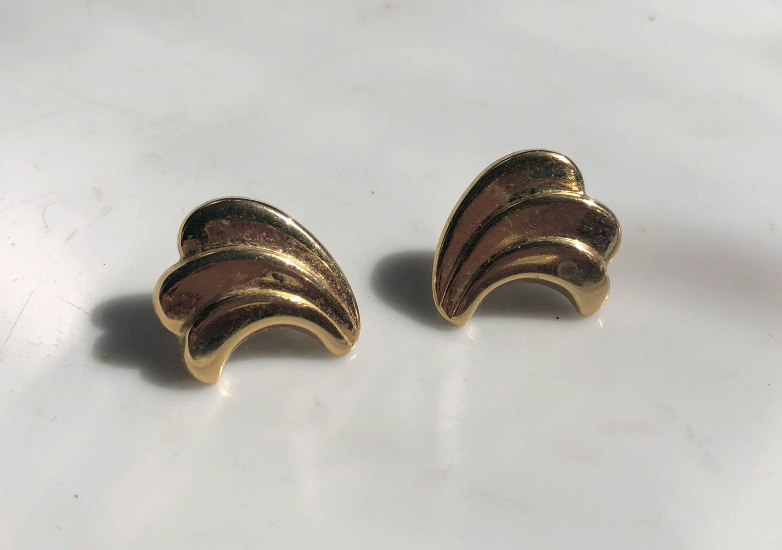 Pair of Earrings (1 of 2)