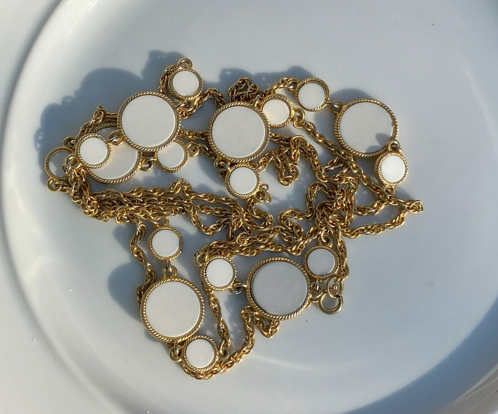 Vintage Necklace: Vintage Necklace