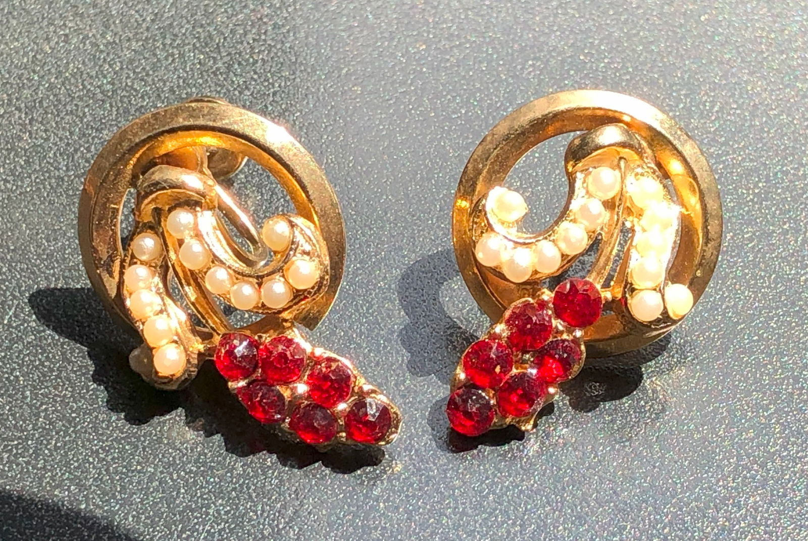 Pair of Gold Filled Earrings (1 of 3)