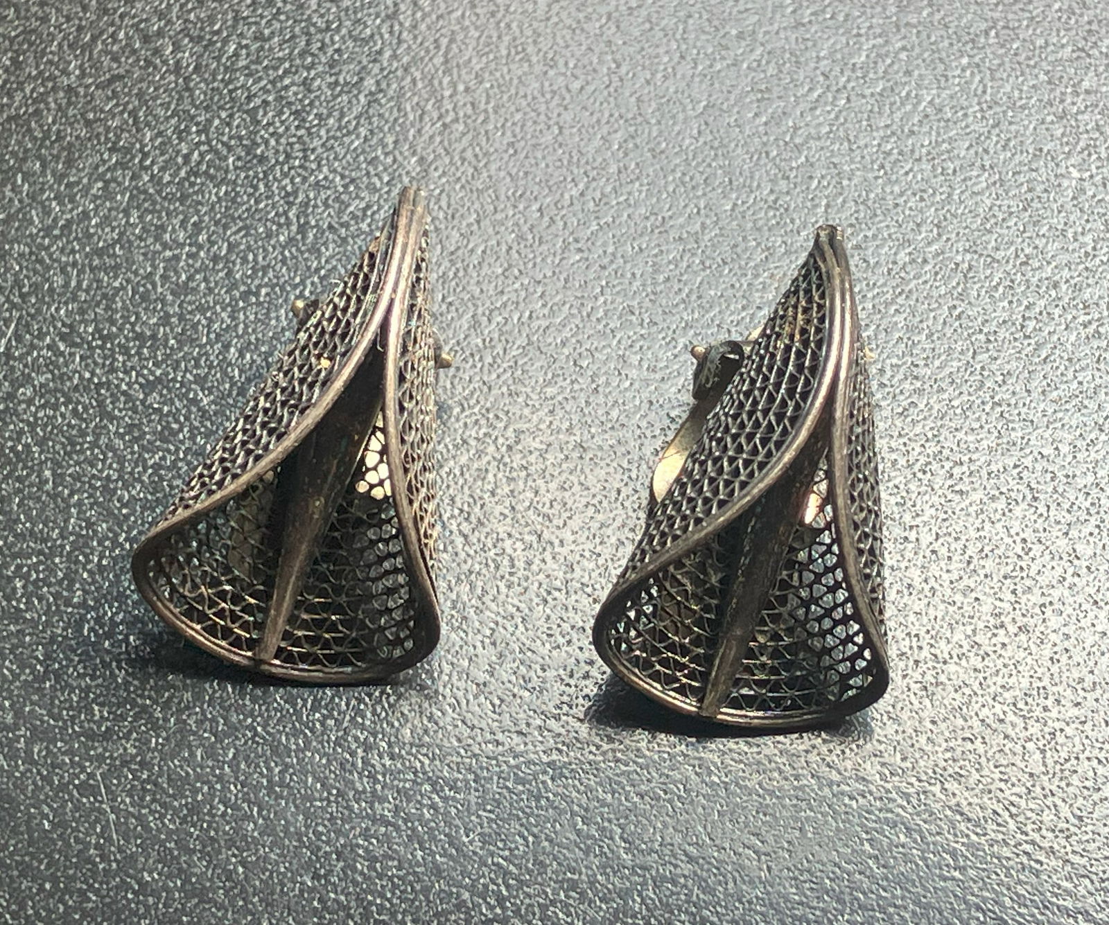 Pair of Earrings (1 of 2)