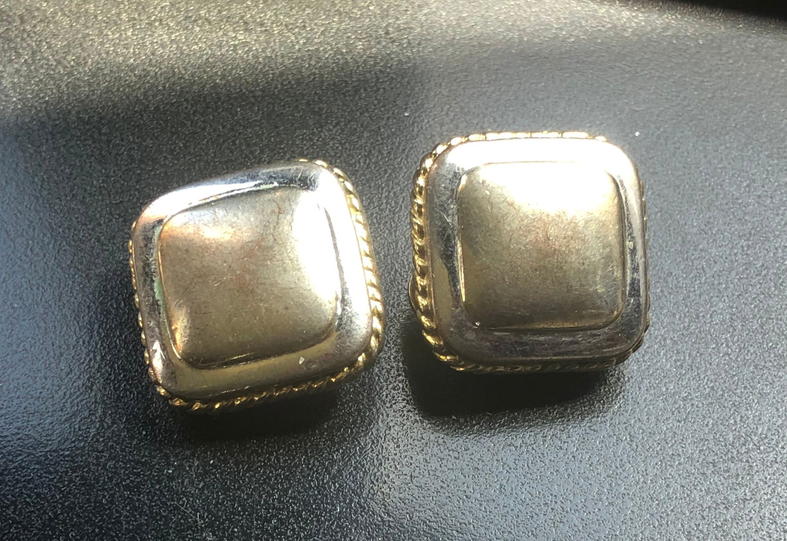 Pair of Earrings (1 of 2)