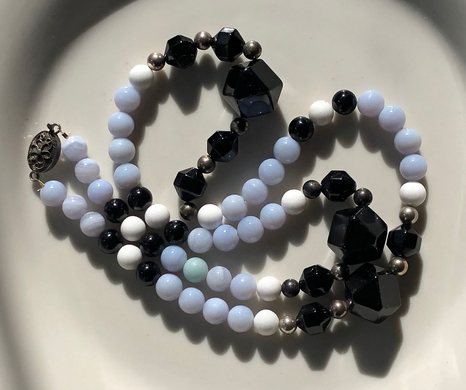 Vintage Necklace (1 of 2)