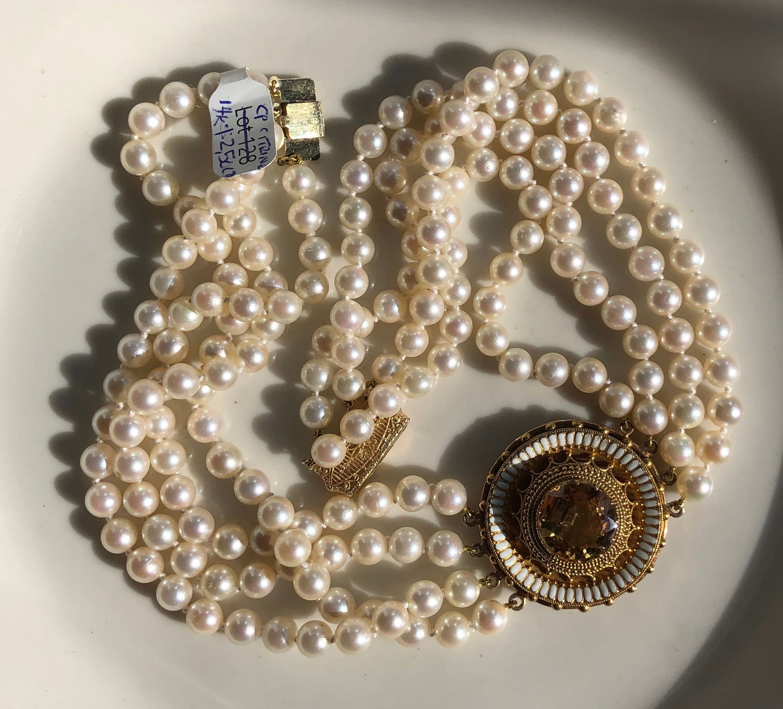 14K Gold Clasp Pearl Necklace (1 of 4)