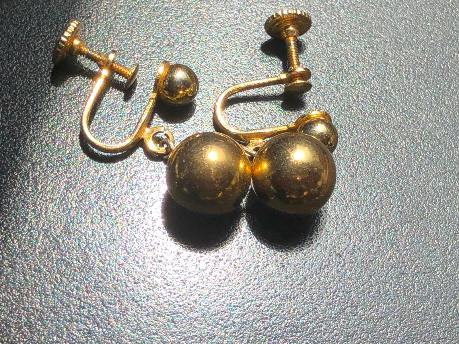 Pair of Earrings (1 of 1)