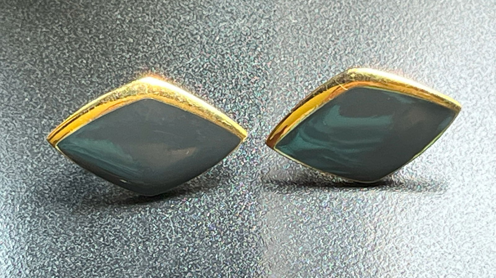 Pair of Earrings (1 of 1)