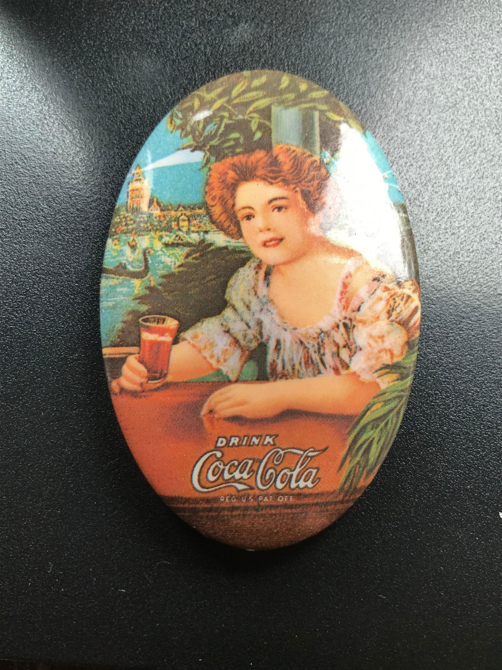 Vintage Coca-cola Mirror (1 of 2)