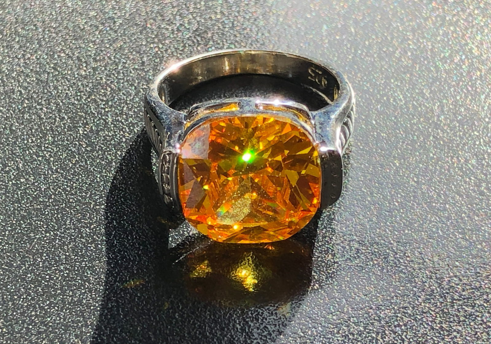 Vintage Ring: Vintage Ring, Size 9