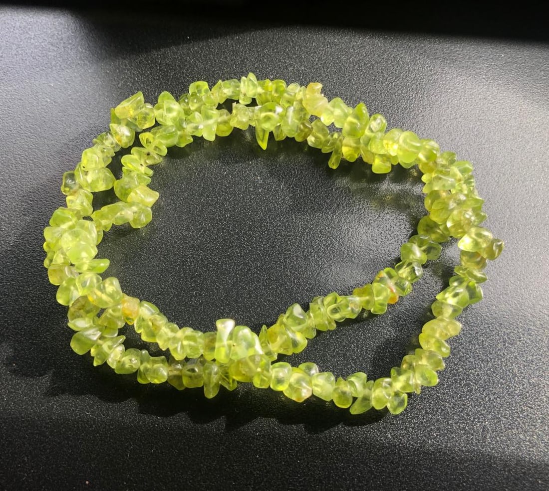 Vintage Necklace (1 of 1)