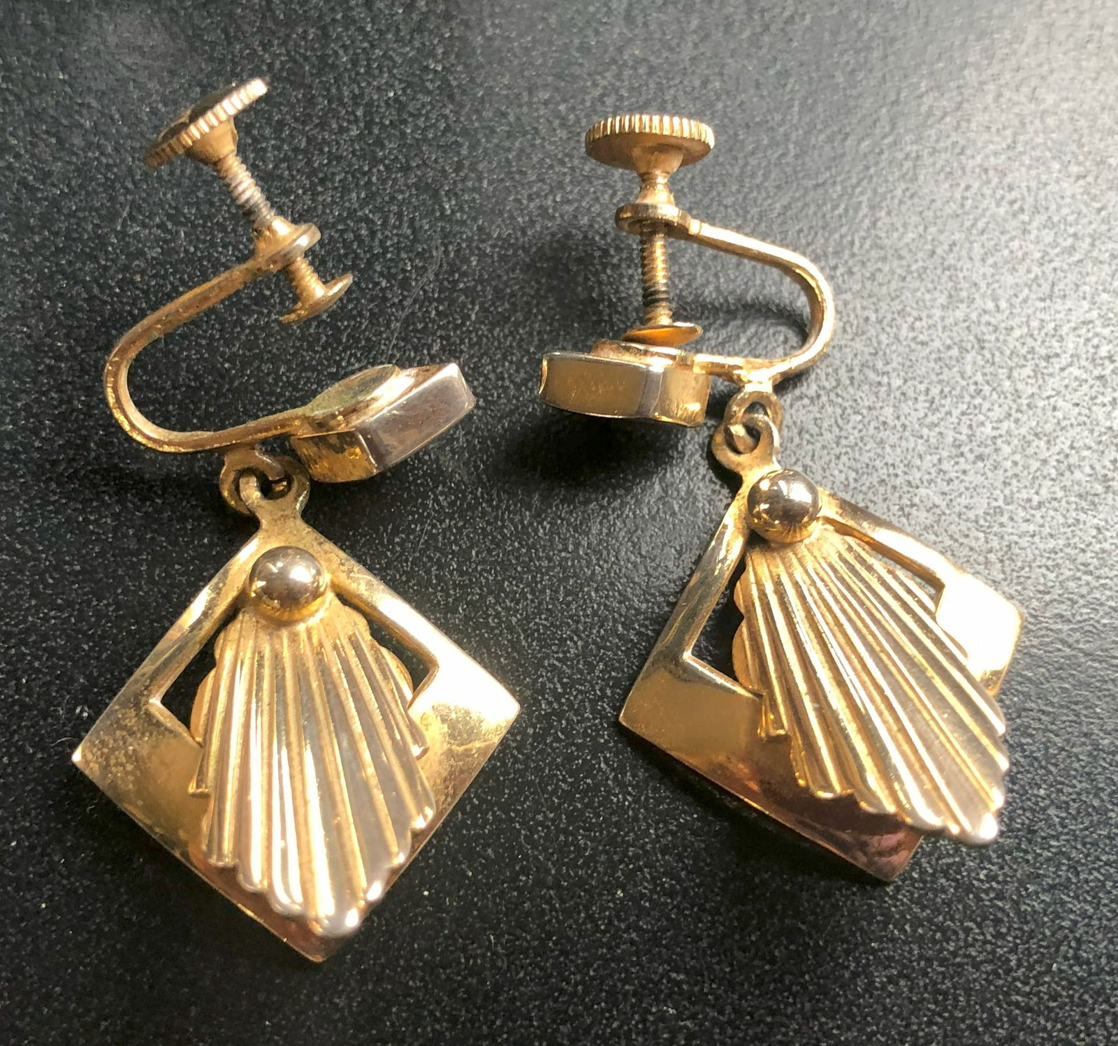 Pair of Earrings (1 of 2)