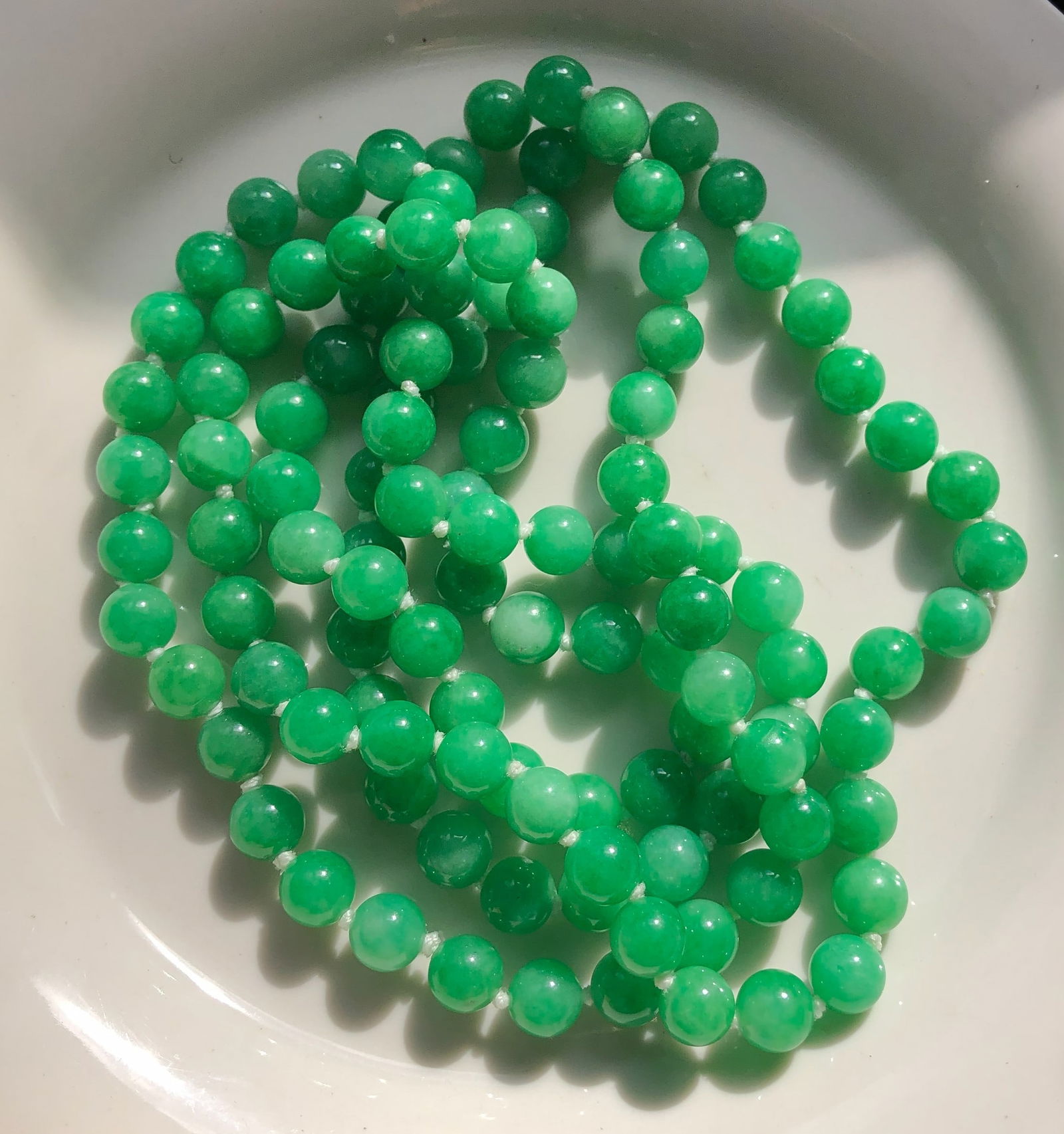 Green Bead Necklace (1 of 2)