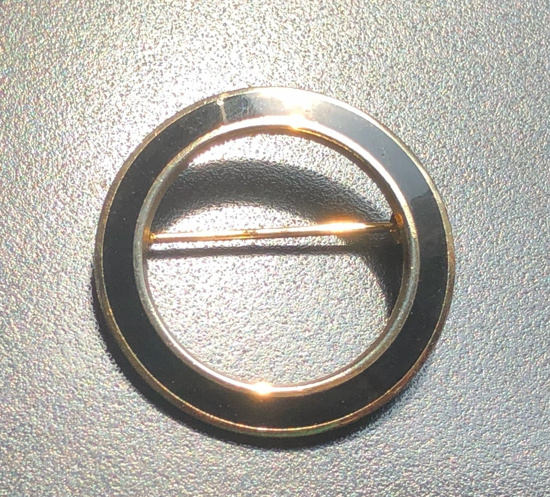 Vintage Brooch Pin: Vintage Brooch Pin