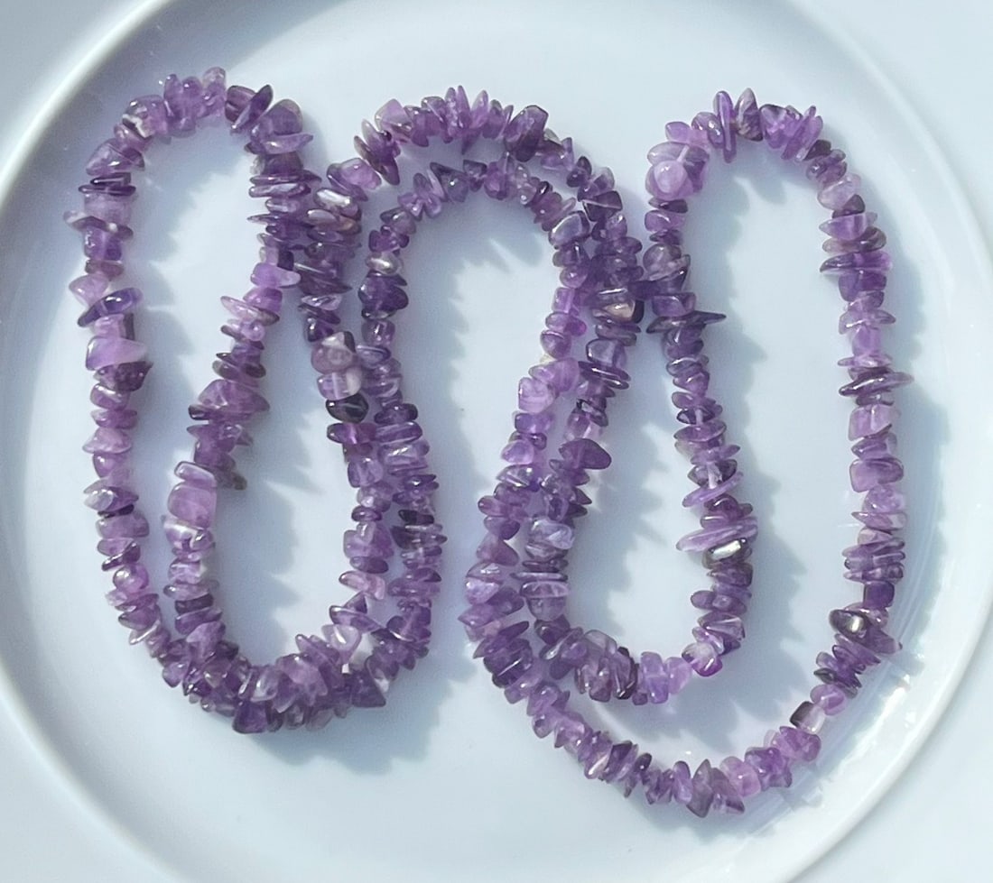 Vintage Necklace (1 of 2)