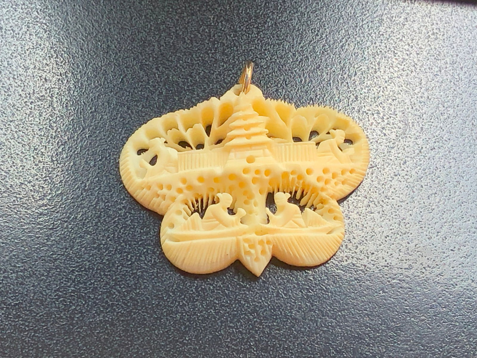 14K Gold Bale Pendant: 14K Gold Bale Pendant