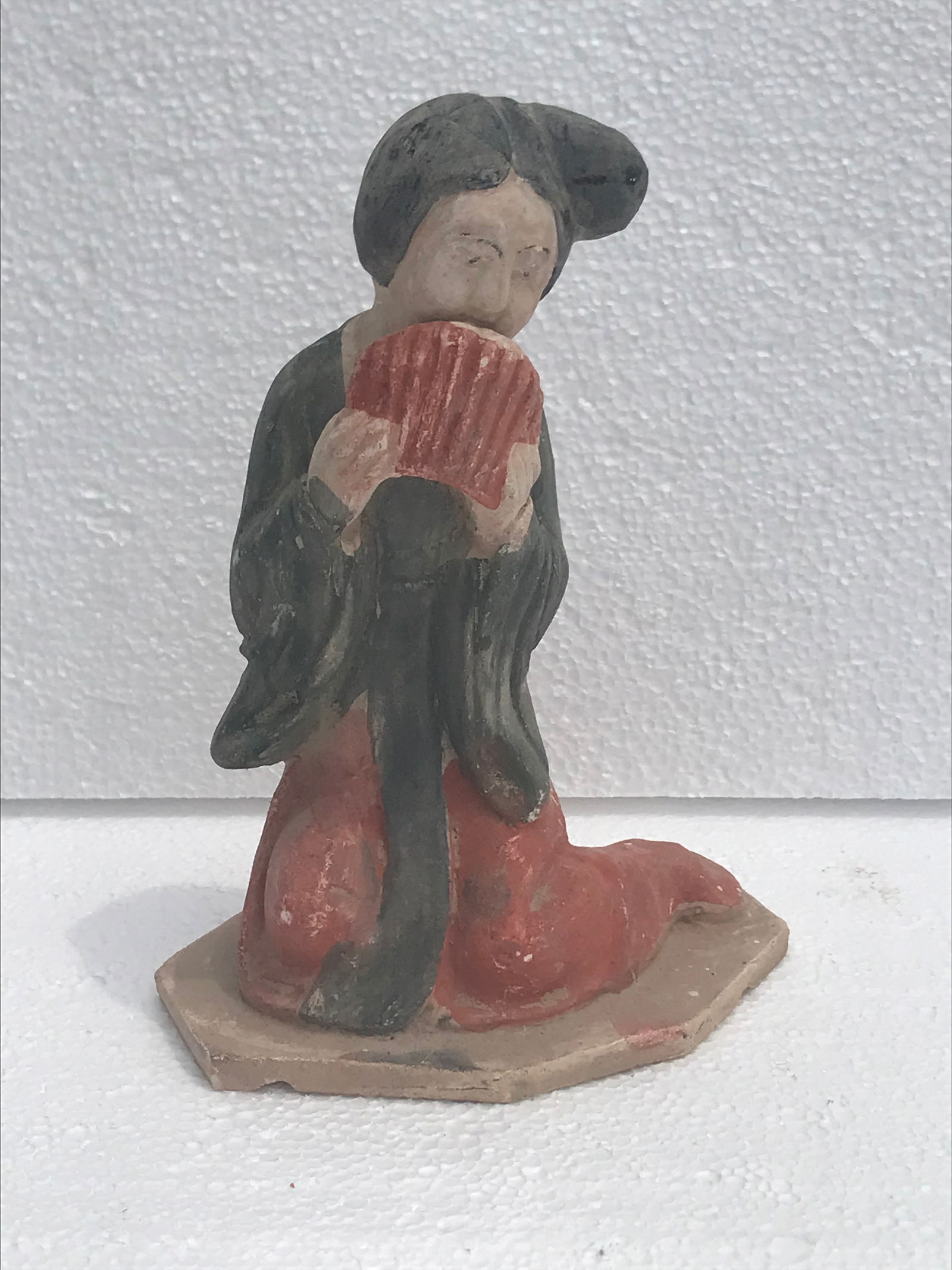 Chinese Pottery Figures, H Of Tallest: 8 1/4 In. (21 Cm.) (1 of 4)