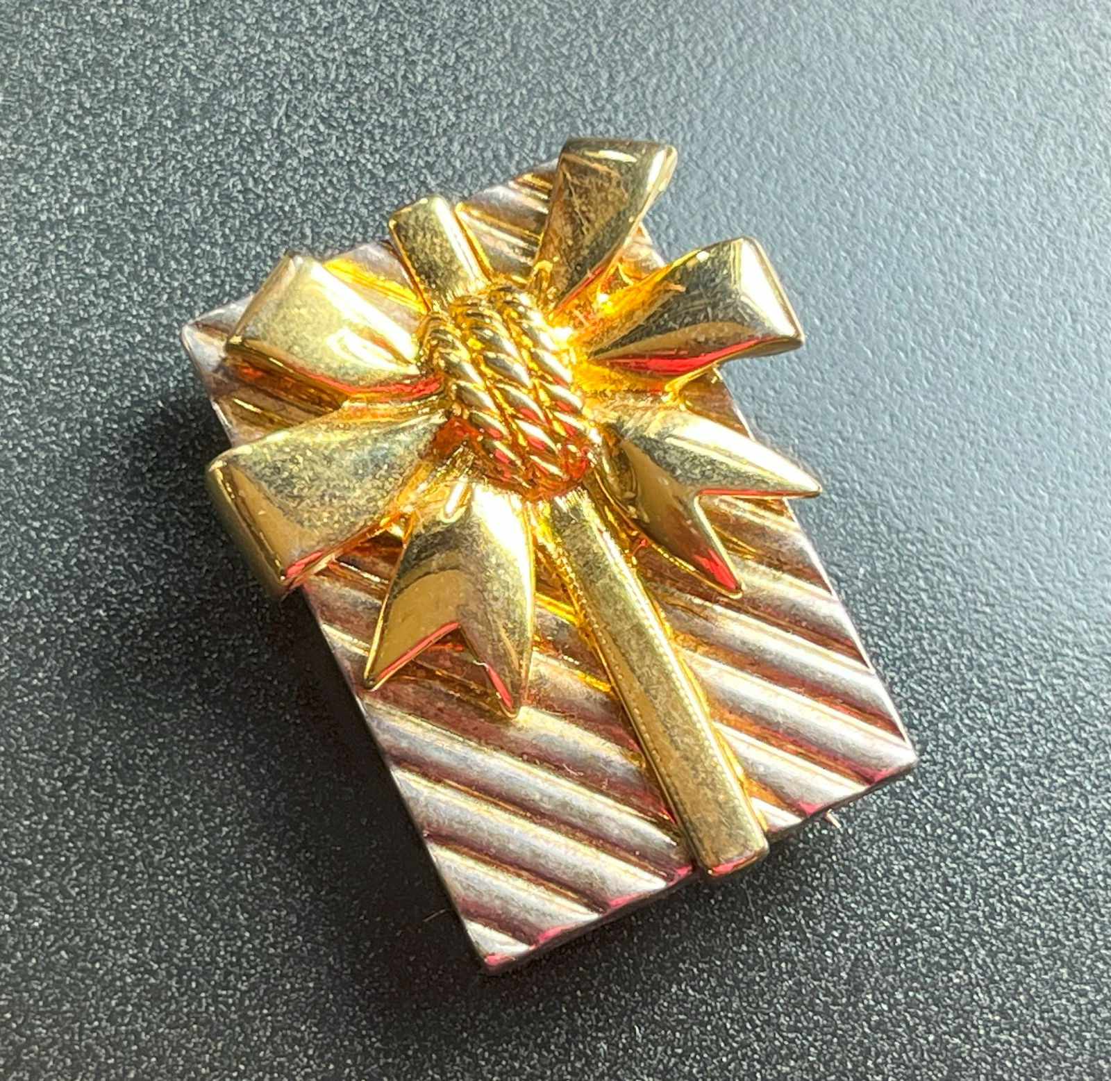 Vintage Brooch Pin (1 of 4)