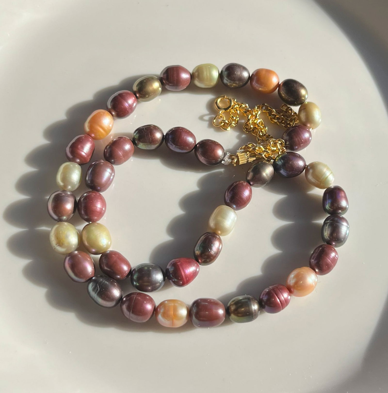 Vintage Pearl Necklace (1 of 1)