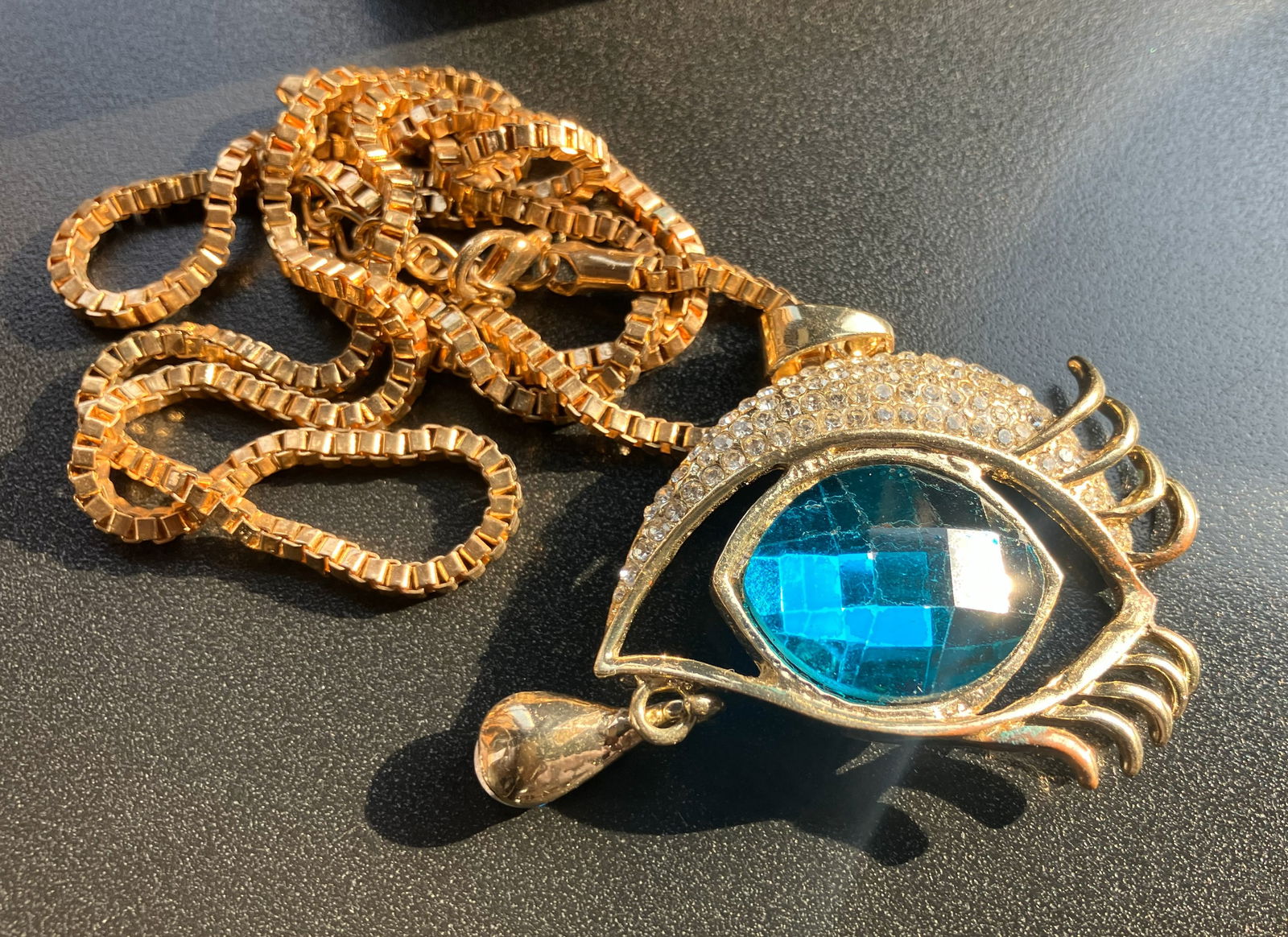 Vintage Necklace (1 of 3)