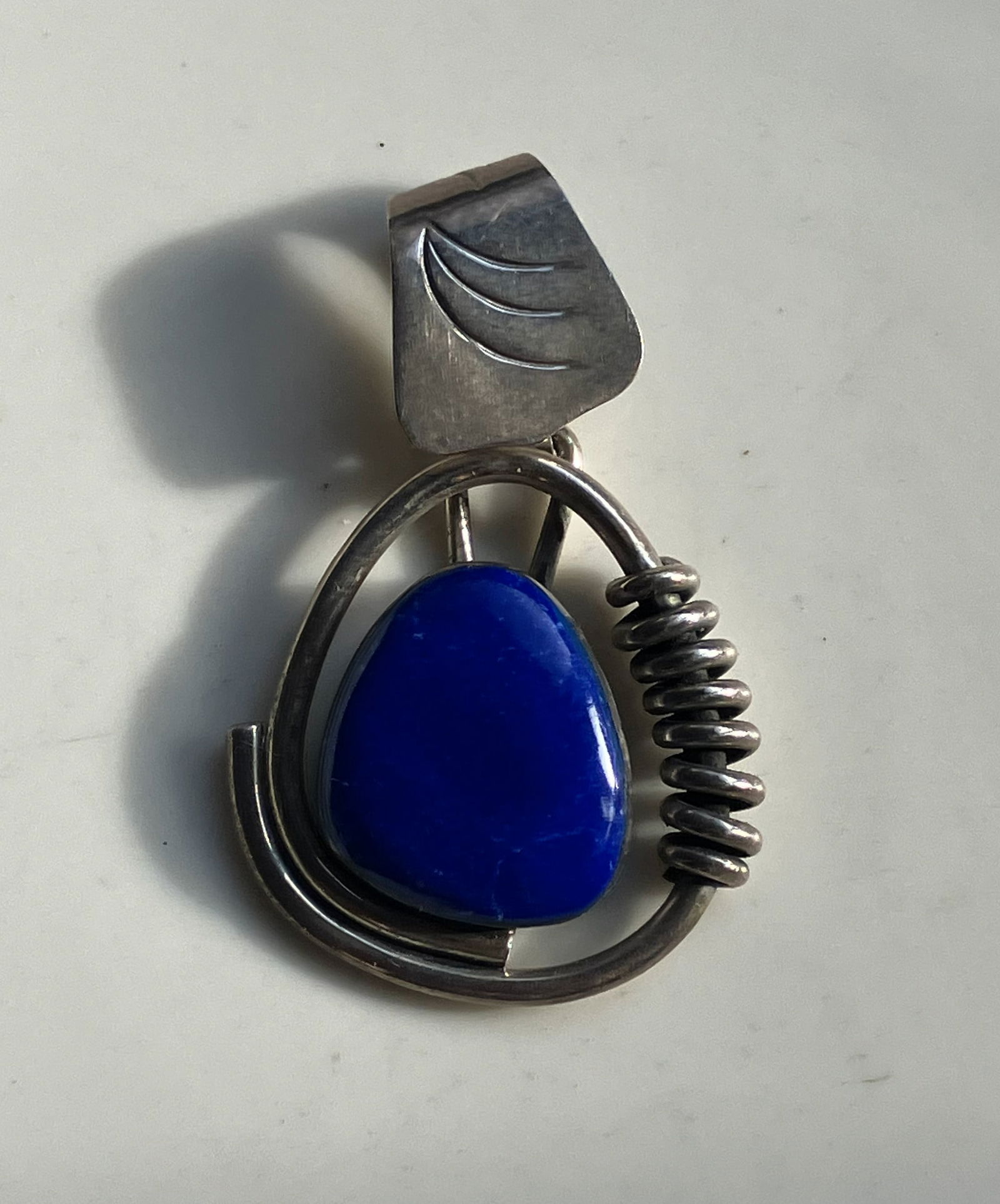 Vintage Silver Pendant: Vintage Silver Pendant