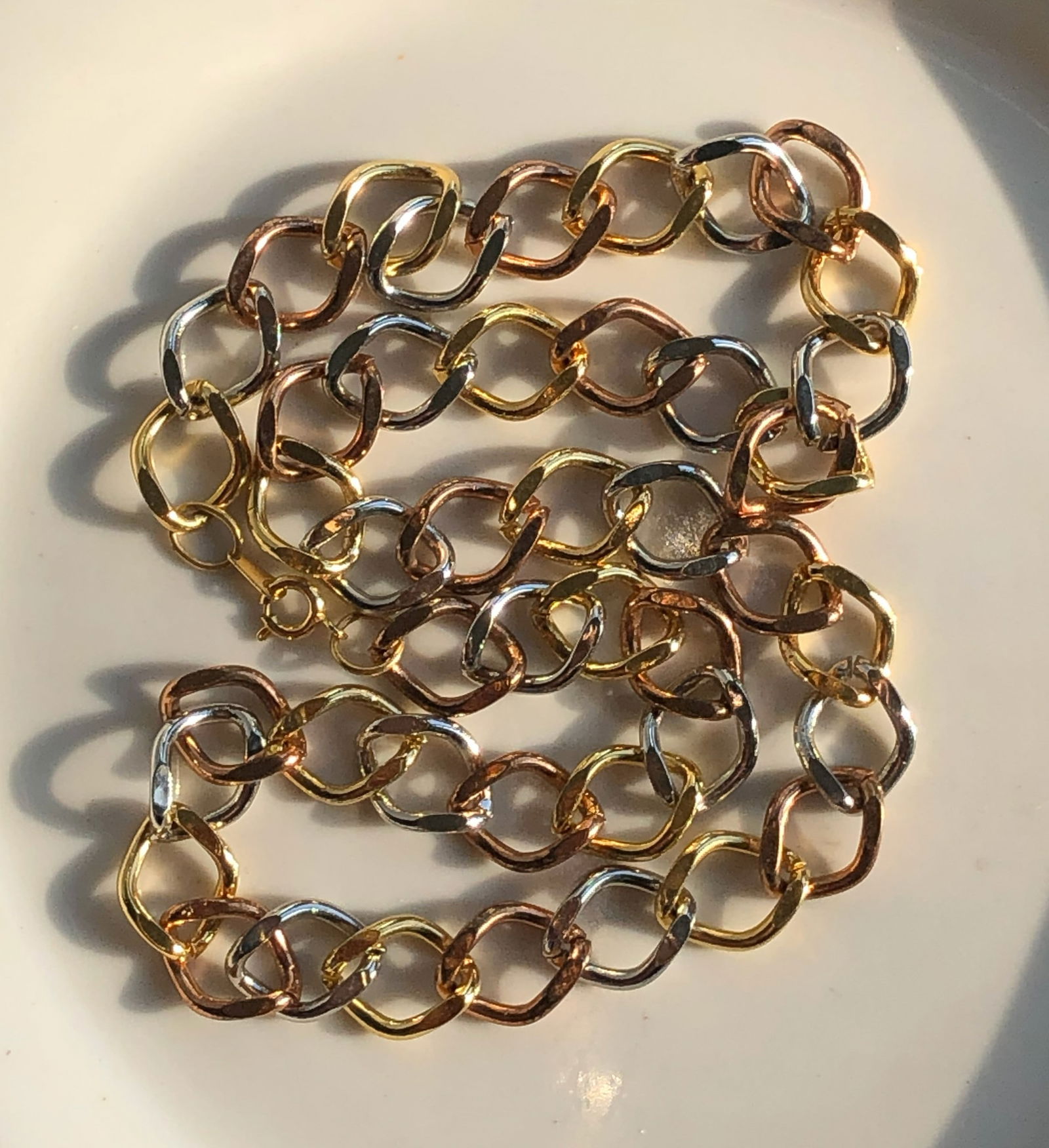 Vintage Necklace: Vintage Necklace