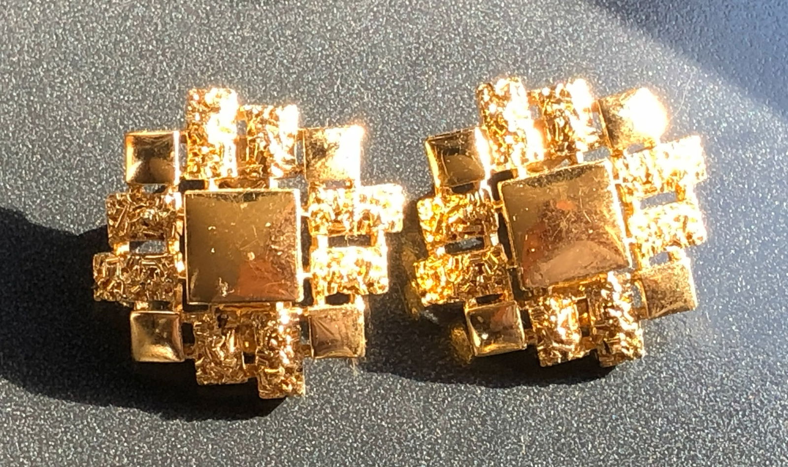 Pair of Gold Filled Earrings: Pair of Gold Filled Earrings